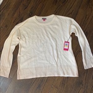 NWT Vince Camuto sweater